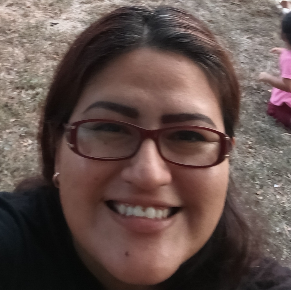 Meet your Posher, Perla
